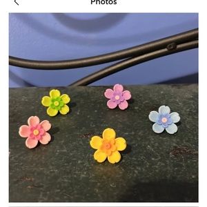 NWOT Set of Croc Charms